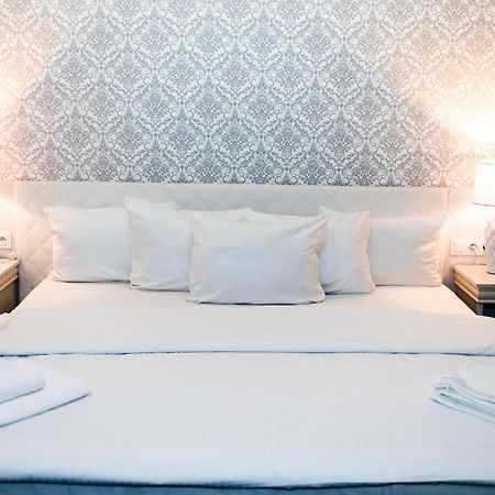 Hotel Nadodrzanski Dwor - Нова-Суль Экстерьер фото